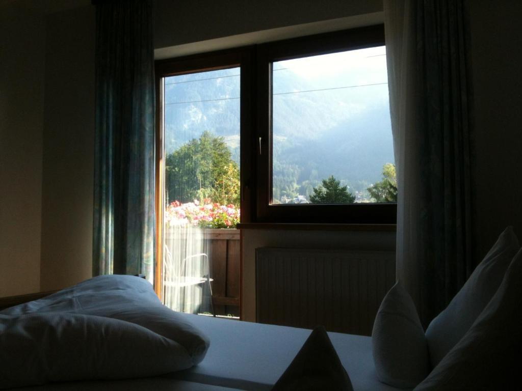 Pension Larchenhof Maurach  Exterior photo
